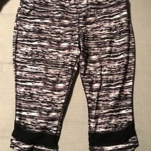 Tek Gear yoga capris pants size 2x